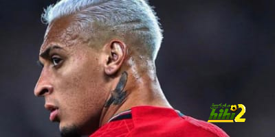لاعب مانشستر يونايتد يرد على الاتهامات الموجهة ضده من صديقته