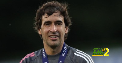 هل سيقبل راؤول جونزاليس بالرحيل عن ريال مدريد؟