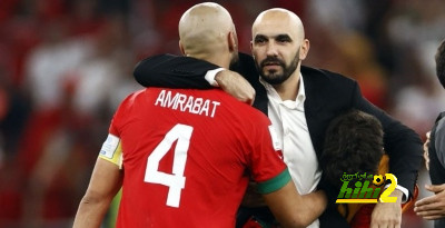مدرب المغرب يعلق على عودة أمرابط إلى مانشستر يونايتد