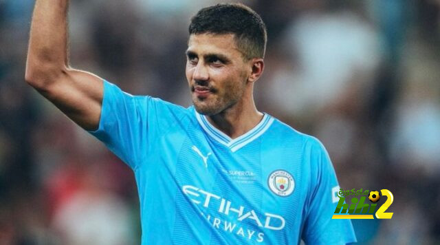 ديكلان رايس : ما يفعله رودري مع مانشستر سيتي لا يصدق