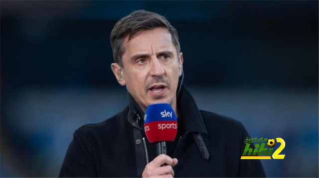 جاري نيفيل يطالب ملاك مانشستر يونايتد ببيع النادي
