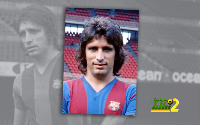 نادي برشلونة ينعي وفاة لاعبه السابق