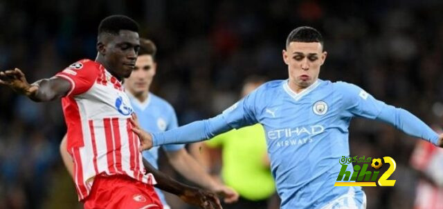 النجم الأحمر يتقدم على مانشستر سيتي بهدف في الشوط الأول