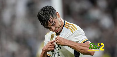 لماذا شارك دياز ضد لاس بالماس وهو مصاب ؟