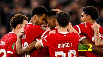 ليفربول أكثر فريق لعبا للدقائق بنقص عددي في البريميرليج