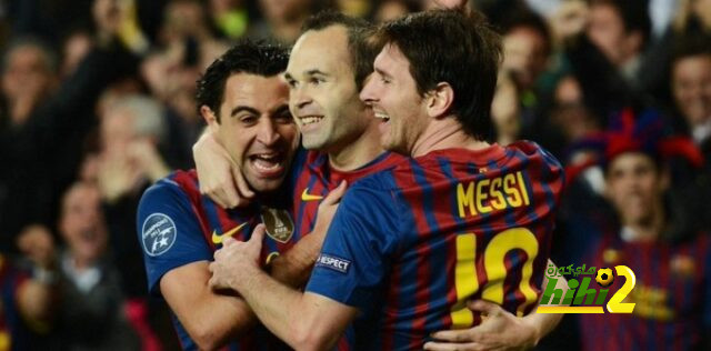 ما الفارق بين تشافي المدرب و اللاعب ؟