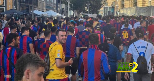 جمهور برشلونة ينتشر في مدينة بورتو قبل اللقاء المرتقب