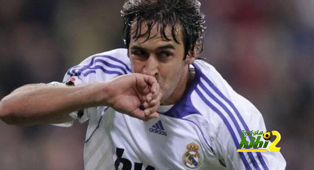 اسطورة ريال مدريد يختار سبعة من زملائه السابقين ضمن تشكيلته المثالية التاريخية