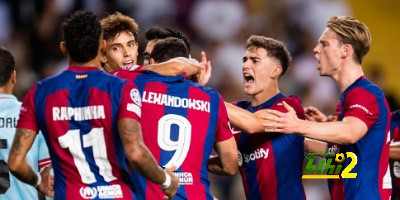 برشلونة يستهدف تجديد عقد ثلاثي الفريق