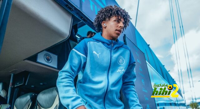 مانشستر سيتي يصل ملعب الاتحاد للقاء برايتون