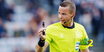 مورتين كروج حكمًا لمباراة مانشستر سيتي ويونج بويز في دوري أبطال أوروبا