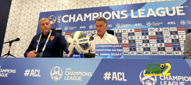 مدرب الدحيل القطري يتغنى بنجوم النصر