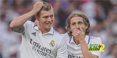 تقارير: كروس أساسيًا ومودريتش على مقاعد بدلاء ريال مدريد أمام برشلونة في الكلاسيكو