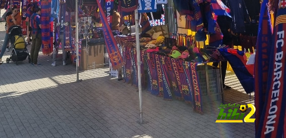 جمهور برشلونة يبدأ التوافد على ملعب مونتجويك قبل الكلاسيكو