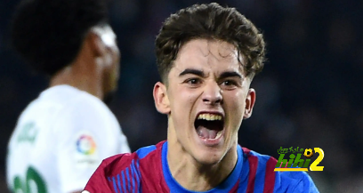 غافي مستمر في مركزه الحالي مع برشلونة