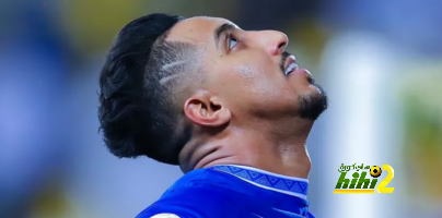 دليل على إبلاغ سالم الدوسري بفوزه بجائزة أفضل لاعب في آسيا
