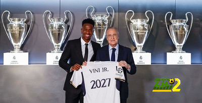 ريال مدريد يجدد عقد فينيسيوس حتى 2027