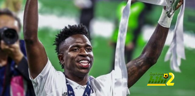 فينيسيوس: اللعب امام جمهور ريال مدريد شرف