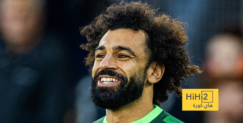 تقييم محمد صلاح في الشوط الأول أمام لوتون تاون