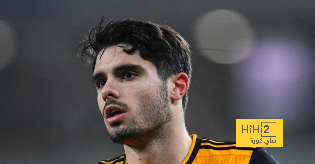 نيتو يتفوق على نجوم الدوري الإنجليزي