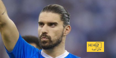 من سيكون بديل نيفيز حال رحيله عن الهلال؟