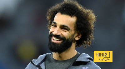 صور.. لاعبو ليفربول يتفحصون أرضية ملعب تولوز