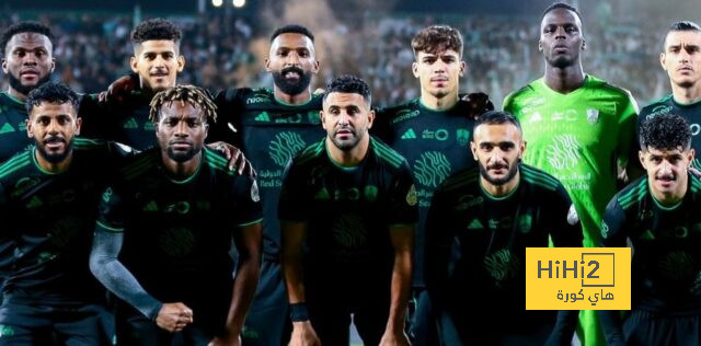 أول تصرف من لاعبي الأهلي عقب التعثر أمام ضمك