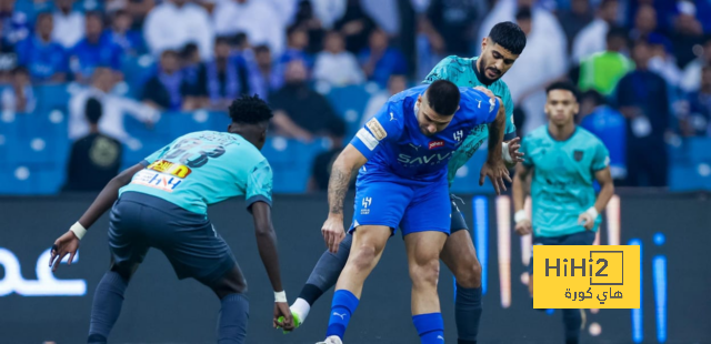 شوط أول سلبي بين الهلال والتعاون
