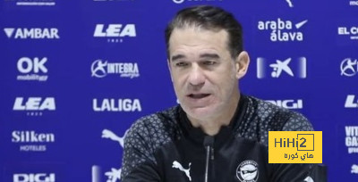 مدرب ألافيس: برشلونة سيلعب أمامنا مباراة كلاسيكو