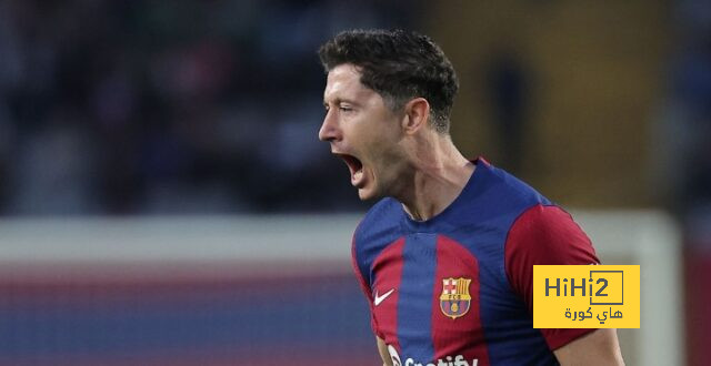 ليفاندوفسكي يتقدم لبرشلونة بالهدف الثاني أمام الافيس