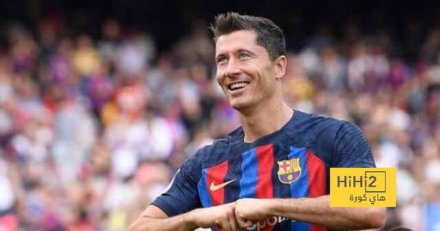 فيديو.. حساب برشلونة يتغنى بهدف ليفاندوفسكي أمام الافيس