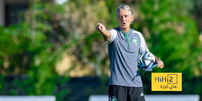 خط وسط المنتخب السعودي أمام باكستان