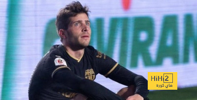 تقارير .. سيرجي روبيرتو يعيش موسمه الأخير مع برشلونة