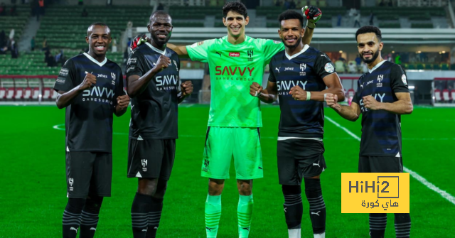 الهلال يتربع على عرش الكرة السعودية بـ4 أرقام قياسية