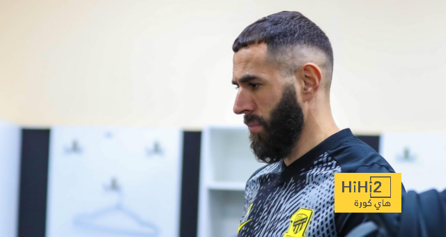 الاتحاد يصل ملعب مباراة أجمك