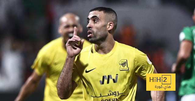 الاتحاد يسجل الهدف الثاني في مرمى أجمك