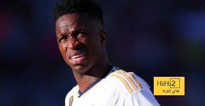 من هو آخر لاعب في ريال مدريد توج بجائزة السامبا الذهبية قبل فينيسيوس؟