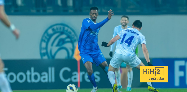 الهلال يسجل الهدف الأول في مرمى نافباخور