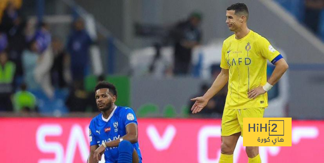 فيديو: طرد علي البليهي من قمة الهلال والنصر