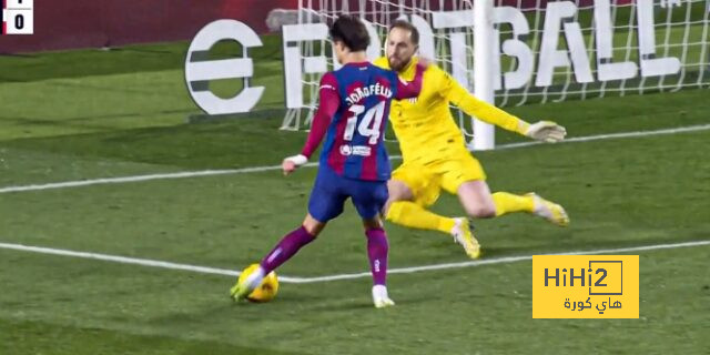 انطلاق الشوط الثاني من مباراة برشلونة و أتليتكو مدريد