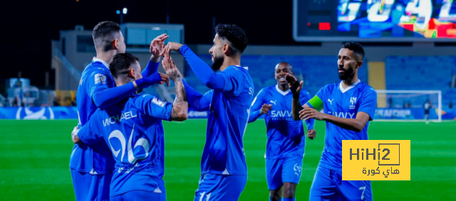 الهلال يتقدم أمام نساجي بهدف في الشوط الأول