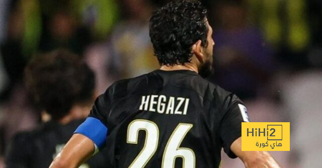 فيديو: هذا ما فعله جمهور الاتحاد مع حجازي بعد العودة
