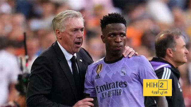 ريال مدريد لن يخاطر بنجم الفريق