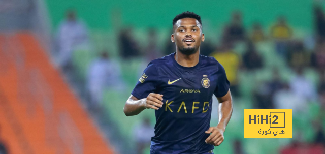 تفاصيل عرض النصر المالي لتجديد عقد أيمن يحيى