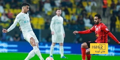 النصر يتقدم أمام الرياض بثنائية في الشوط الأول