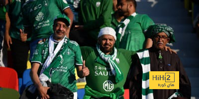 جماهير الأهلي تزين الطائف.. صور