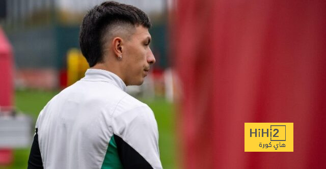 ليساندرو مارتينيز يعود لتدريبات مانشستر يونايتد