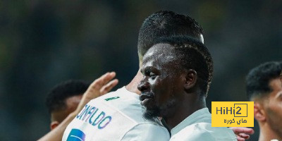 النصر يتقدم أمام الشباب بثلاثية في الشوط الأول