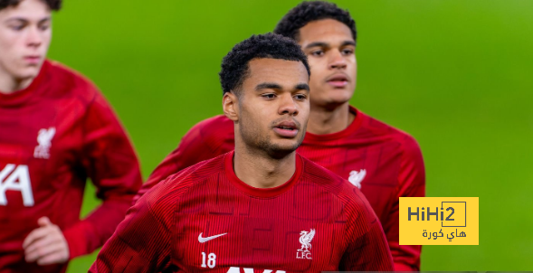 انطلاق مباراة ليفربول وسانت جيلواز في الدوري الأوروبي
