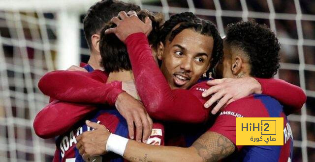 نجم برشلونة يستفز الجمهور